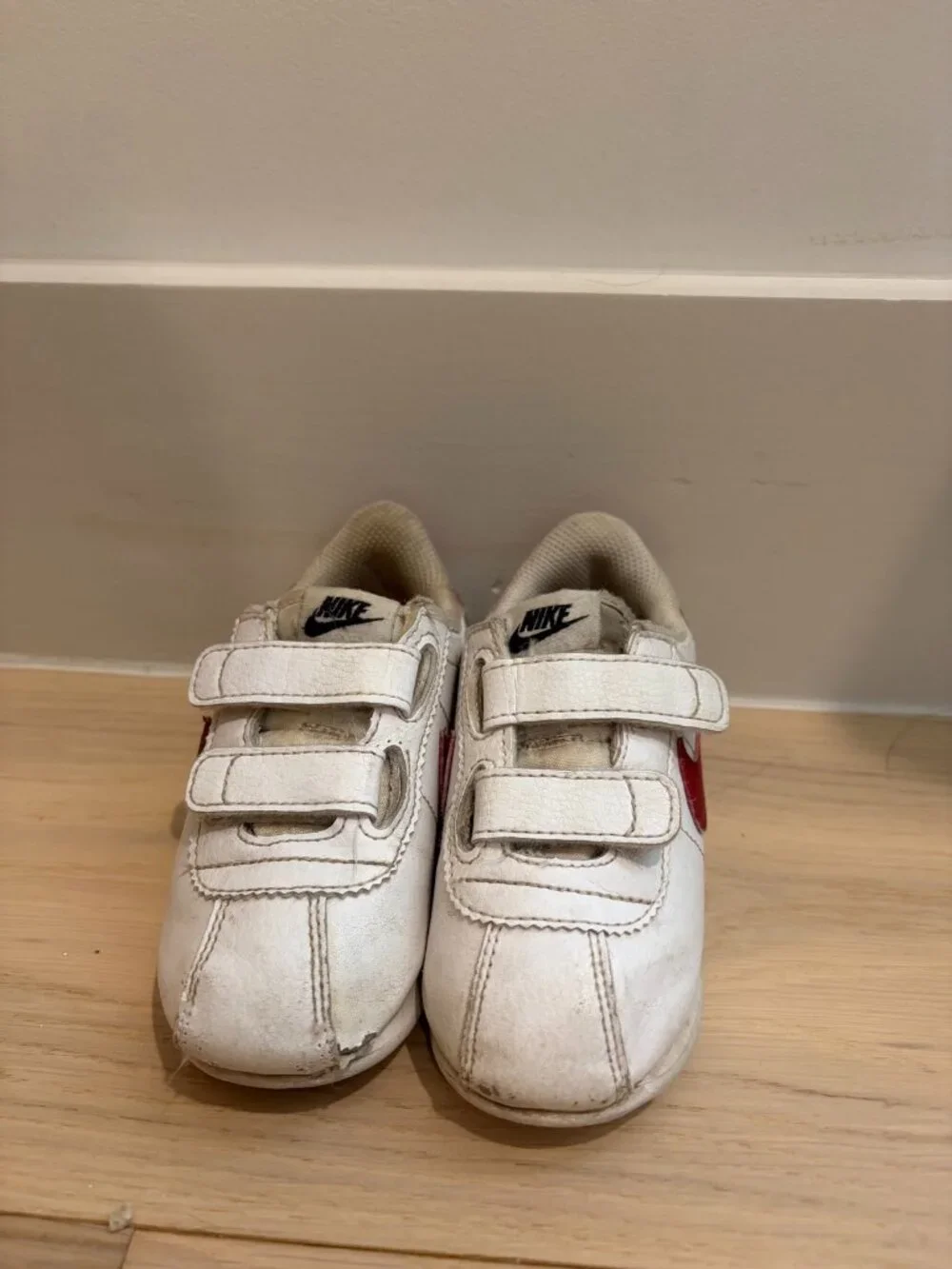 Nike Cortez Little Kids 8C White Red Blue Velcro Sneakers